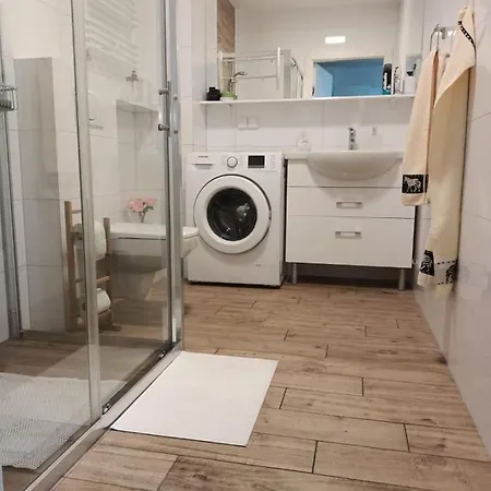 Good To Sea Polanki Kolobrzeg, Z Garazem * 코워브제크