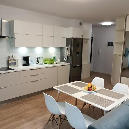 Good To Sea Polanki Kolobrzeg, Z Garazem * 코워브제크