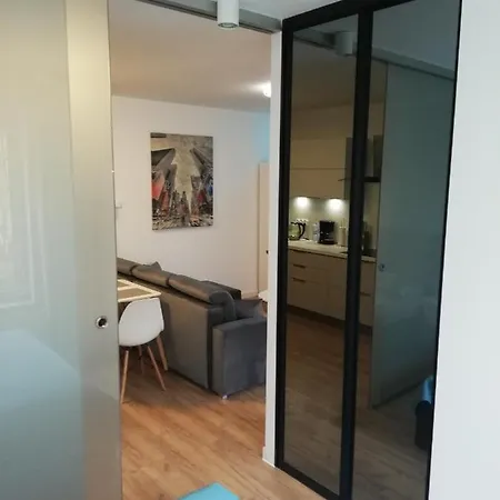 Good To Sea Polanki Kolobrzeg, Z Garazem *