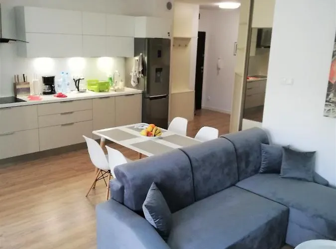 Good To Sea Polanki Kolobrzeg, Z Garazem Apartment