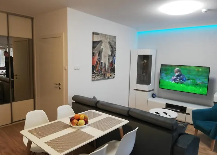 Good To Sea Polanki Kolobrzeg, Z Garazem Apartment