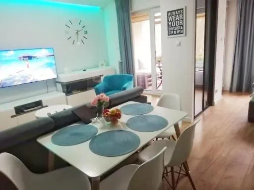 Apartment Good To Sea Polanki Kolobrzeg, Z Garazem